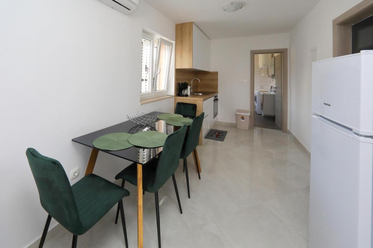 Alfonso Apartment Bibinje Exterior foto
